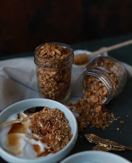 Easy Healthy Granola