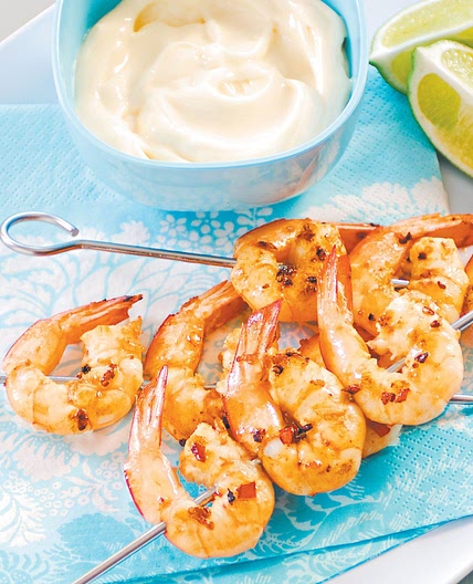 Garlic and chilli prawn skewers