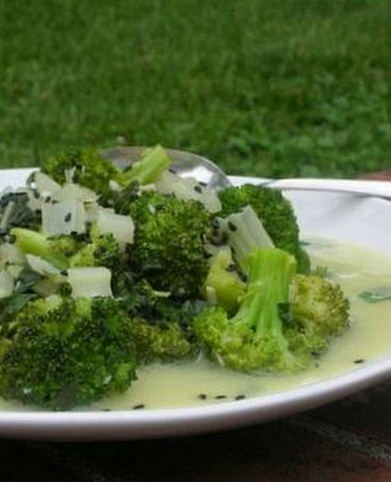BROCCOLI & BOK CHOY with COCONUT & CURRY