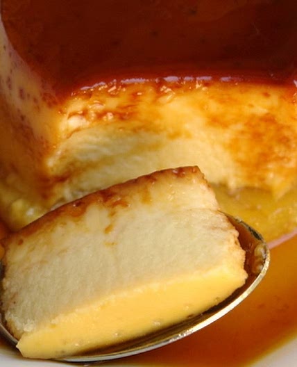 Pineapple flan {Flan de piña} - Laylita's Recipes