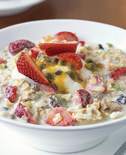 Apple and passionfruit Bircher muesli
