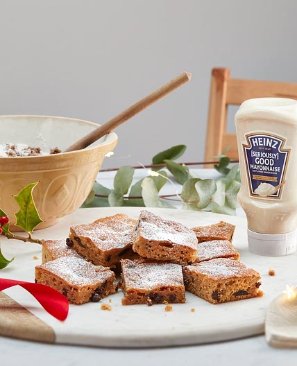 Peanut Butter, Mayonnaise and Raisin Christmas Blondies