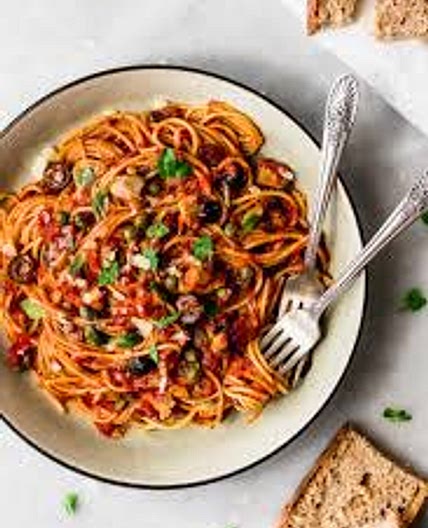 Tomato sauce & pasta