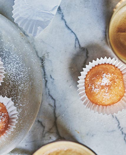 Yemas del tajo (Andalusian egg cakes)