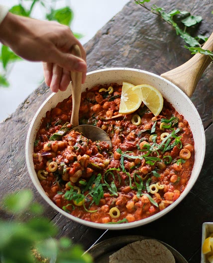 One-pot Tomato & Chickpea Stew