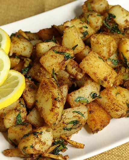 Aloo Chaat (Spicy Potato Snack) - Manjula's Kitchen - Indian Vegetarian Recipes