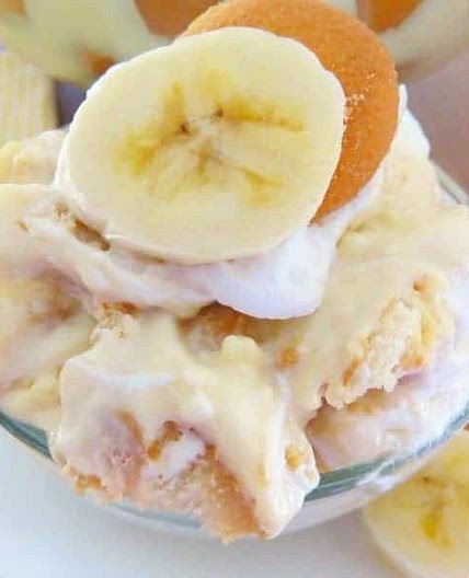 THE BEST BANANA PUDDING