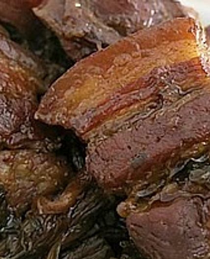 Mui Choy with Pork Belly 梅菜扣肉