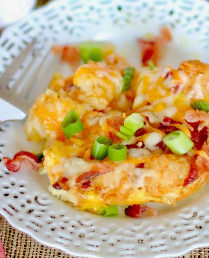 TATER TOT BREAKFAST CASSEROLE