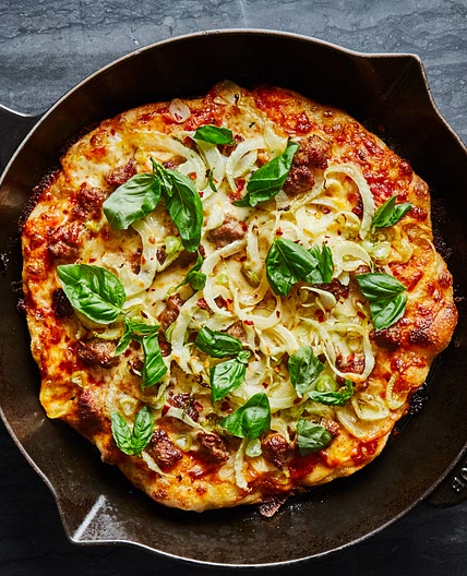 Cast-Iron Pizza with Fennel and Sausage