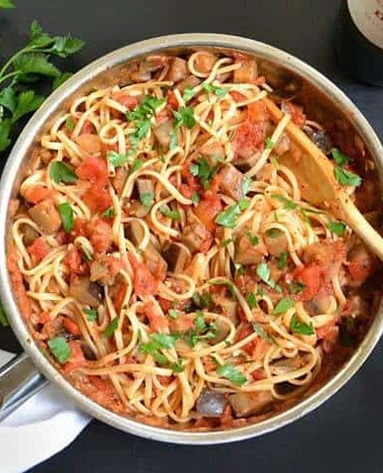 Pasta with Eggplant Sauce