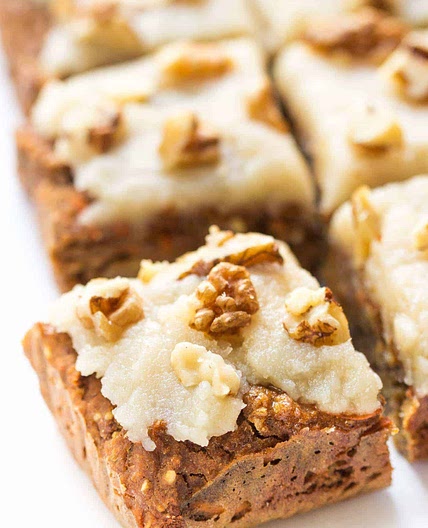 Vegan Carrot Cake Quinoa Breakfast Bars