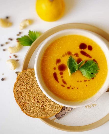 🇷🇴 Supă cremă de linte cu caju/ 🇬🇧 Creamy lentil soup with cashews