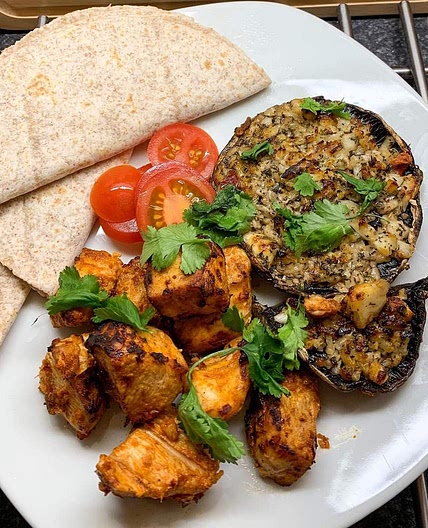 Harissa Chicken with Halloumi stuffed Mushrooms
