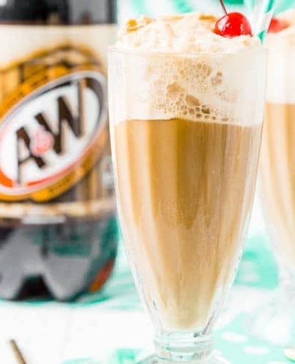 Root beer Creme soda Float