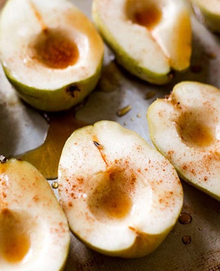 Maple Vanilla Baked Pears
