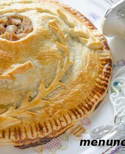 курник из слоеного теста