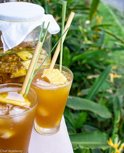 Pro-Biotic Pineapple Tepache