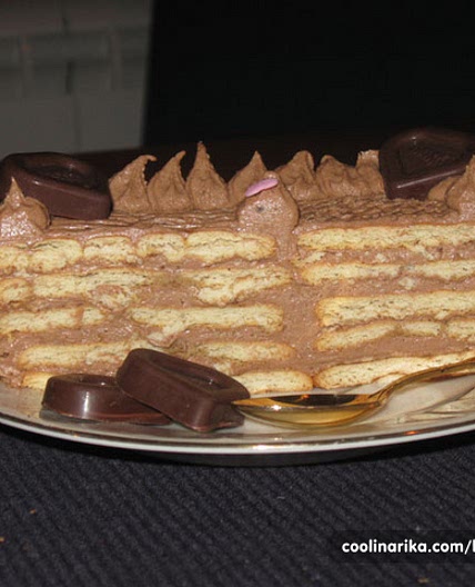 Obicna keks torta