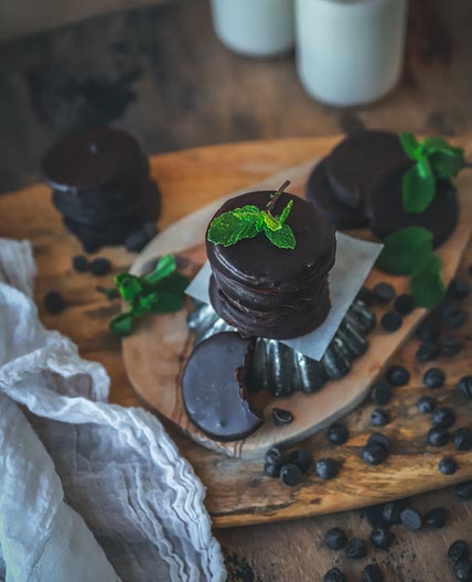 Healthy Thin Mint Cookies