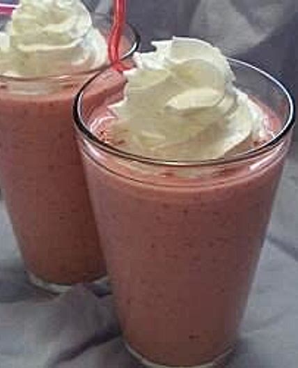 Fruit punch milkshake 