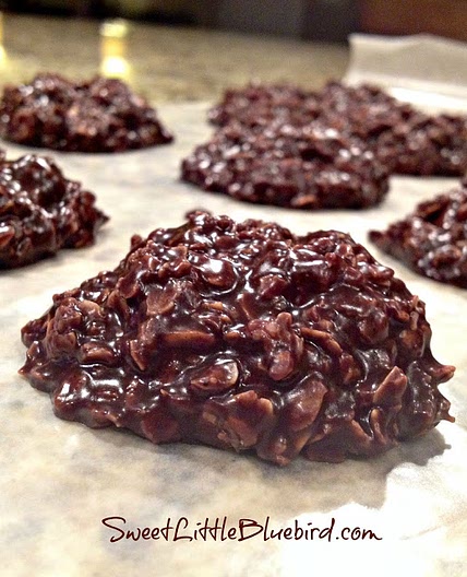 No Bake Chocolate Peanut Butter Cookies