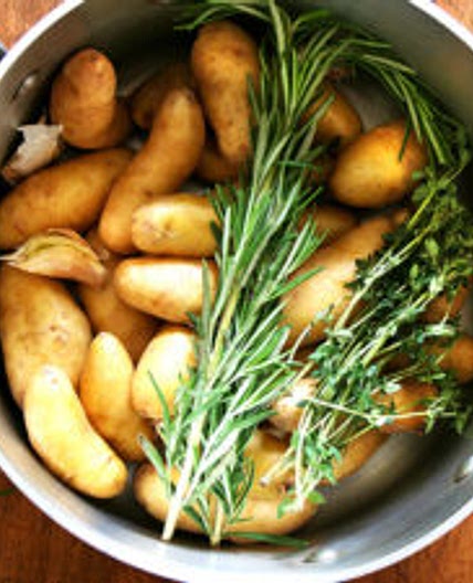 Fingerling Potatoes with Rosemary and Thyme