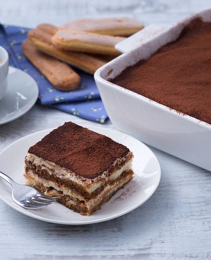 Tiramisù (Mascarpone cheese and ladyfingers dessert)