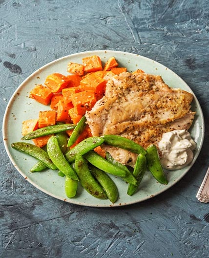 🇪🇬 Dukkah Chicken with Sweet Potatoes & Snap Peas