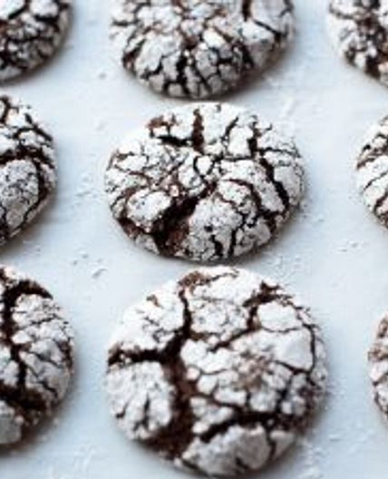 Peppermint Chocolate Crinkle Cookies