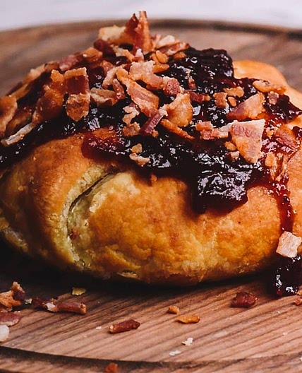 Bacon Cranberry Baked Brie