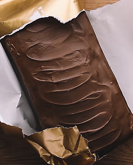 Giant Twix Cake