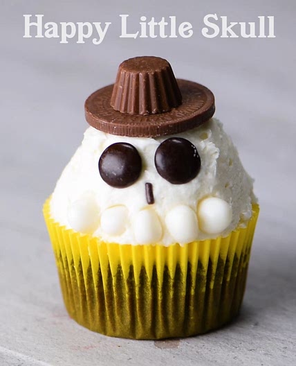 Happy Little Skull