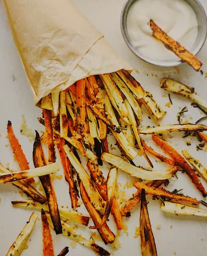VEGETABLE PARMESAN CHIPS