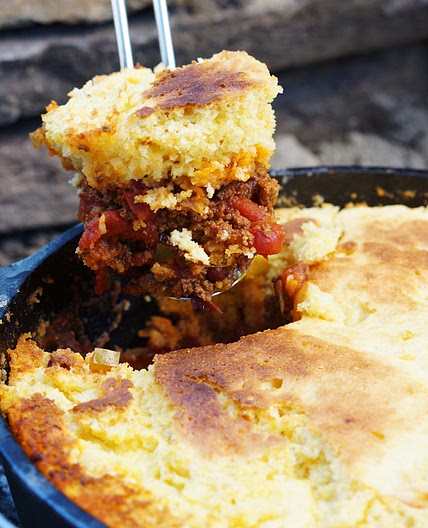 Camp Chili & Cornbread