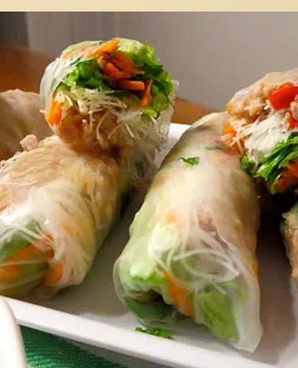 Thai Chicken Rice Paper Rolls