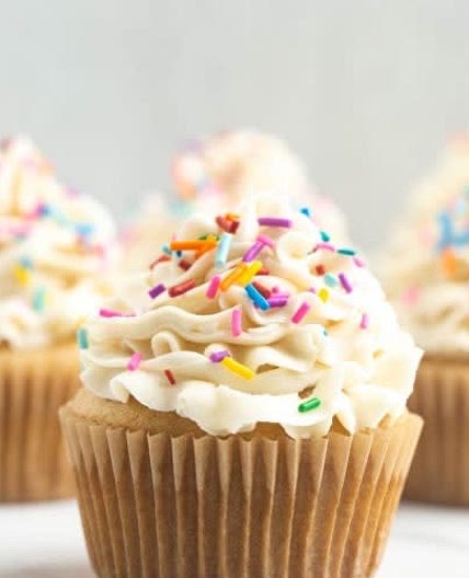 Vanilla cupcakes
