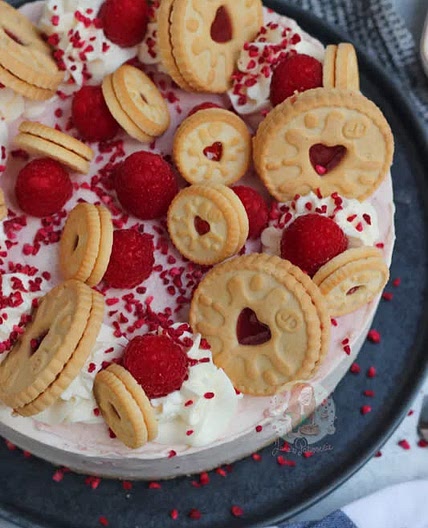 Jammie Dodger Cheesecake!