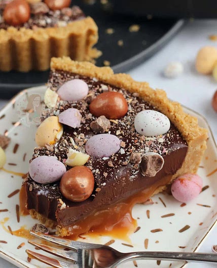 Salted Caramel Easter Tart!