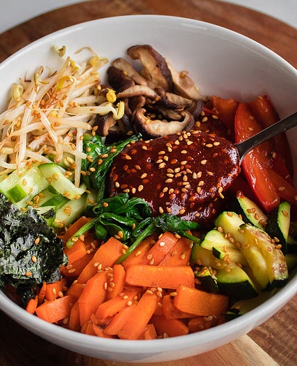 Vegan Korean bibimbap | Vegan Recipe - Eating Vegan With Me