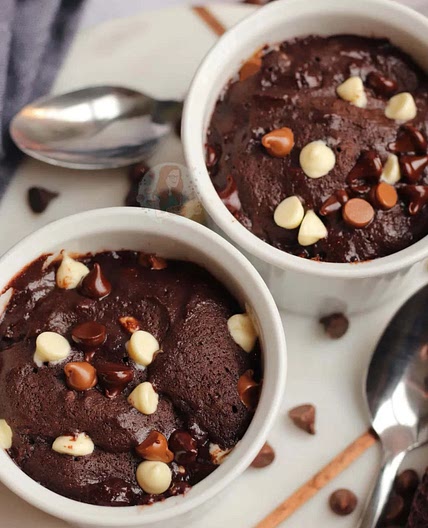 Triple Chocolate Microwave Cookies!