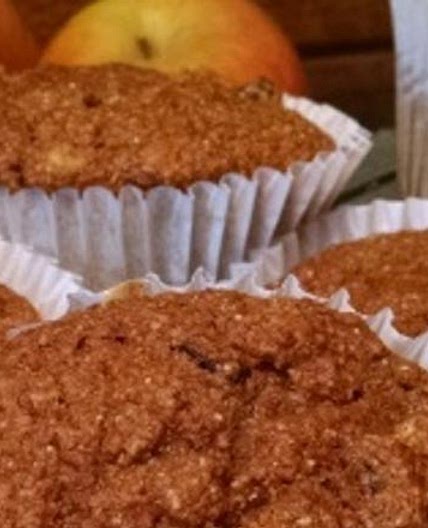 Applesauce Cinnamon Muffins