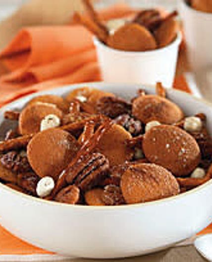Cookie & Cinnamon Snack Mix