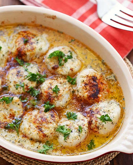 Baked Scallops with Butter and Parmesan