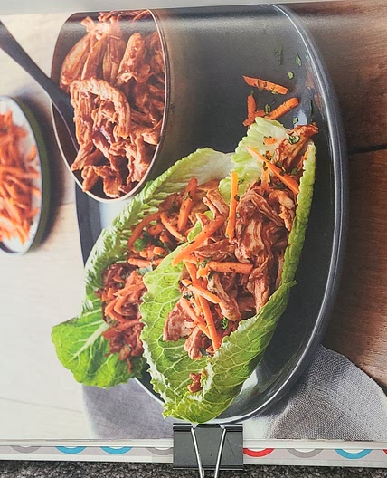 BBQ-Pulled-Chicken Lettuce Wraps