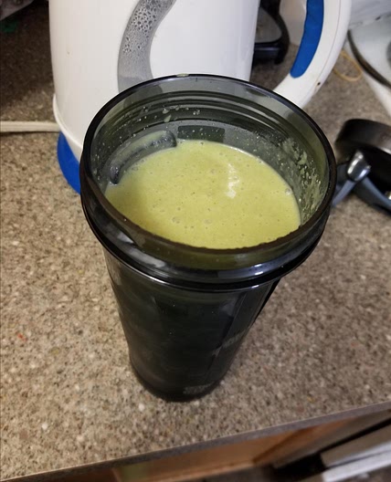 Keto Avocado-Spinach Smoothie