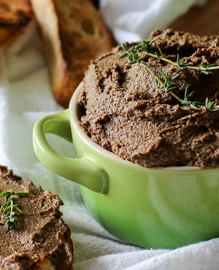 Easy Low-Carb Beef Liver Pâté (Keto, Paleo, 7 ingredients!)