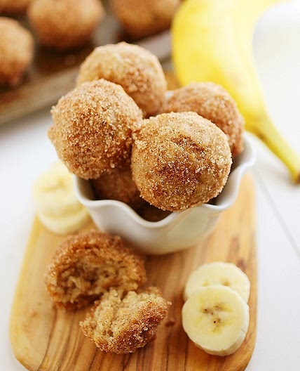 Baked Cinnamon-Sugar Banana Donut Holes