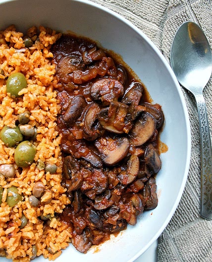 Tomato Braised Mushroom