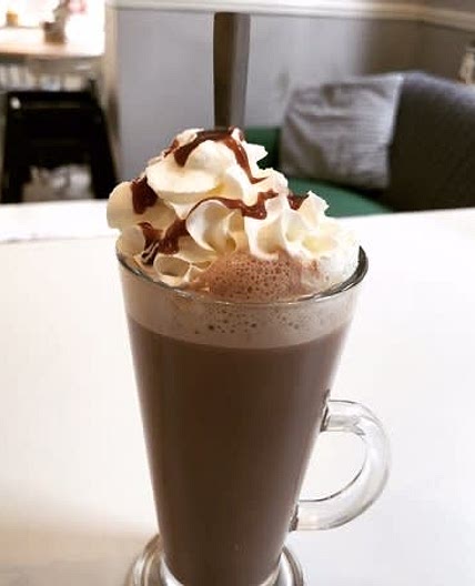 Perfect Hot Chocolate Milkshake 